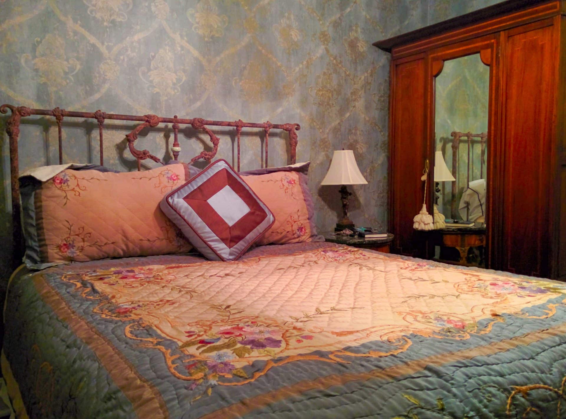 Fountain_Suite_Bed Fountain Suite Bed